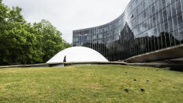 Niemeyer Architecture, French Communist Party Headquarters. Paris, 2025
